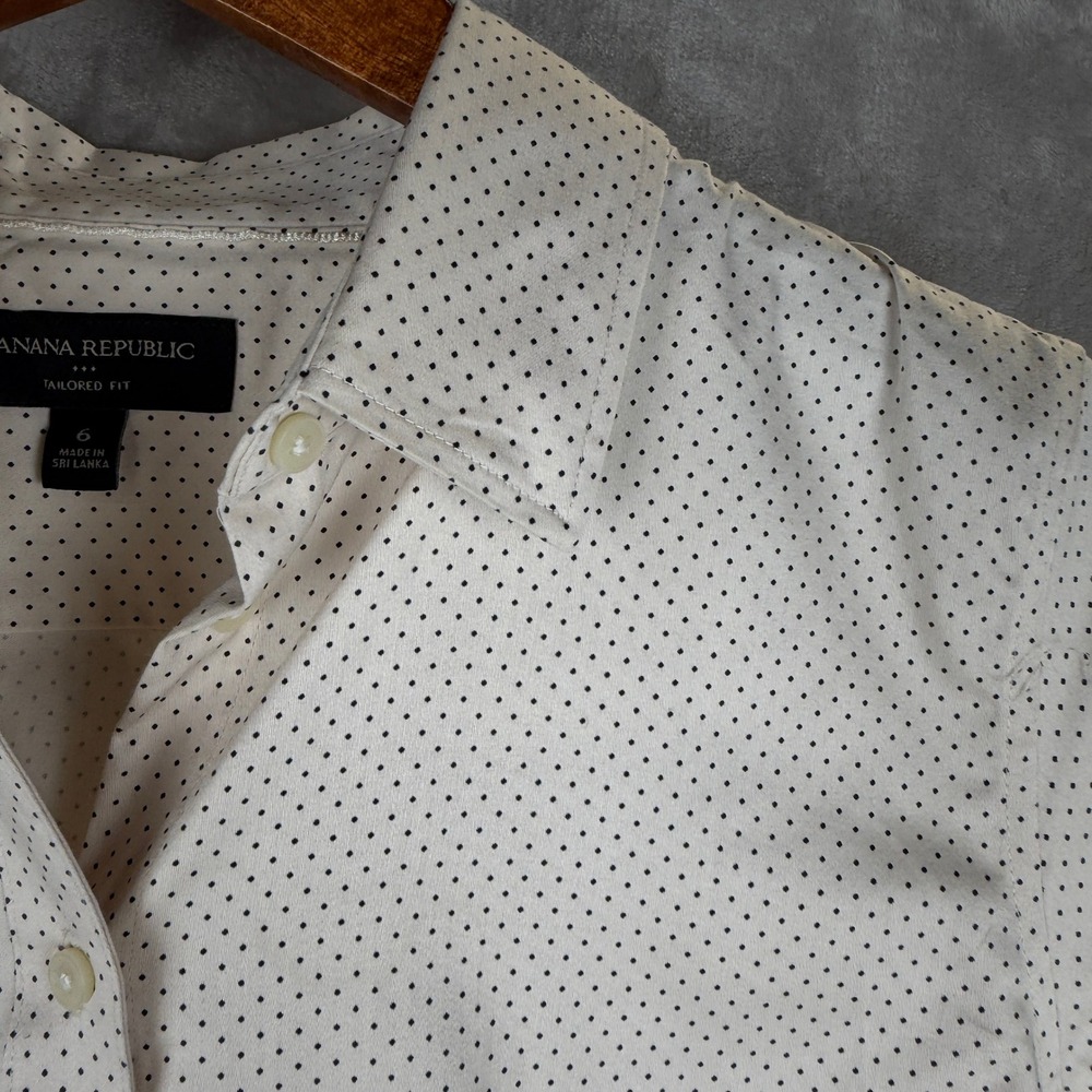 Banana Republic Womens Tailored Fit Polka Dot Button Down Shirt White Black 6